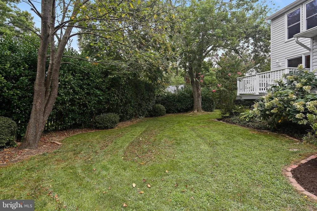 Photo of 6324 SUNHIGH PLACE