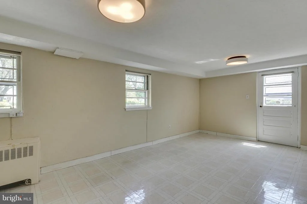Photo of 6605 DEANCROFT ROAD