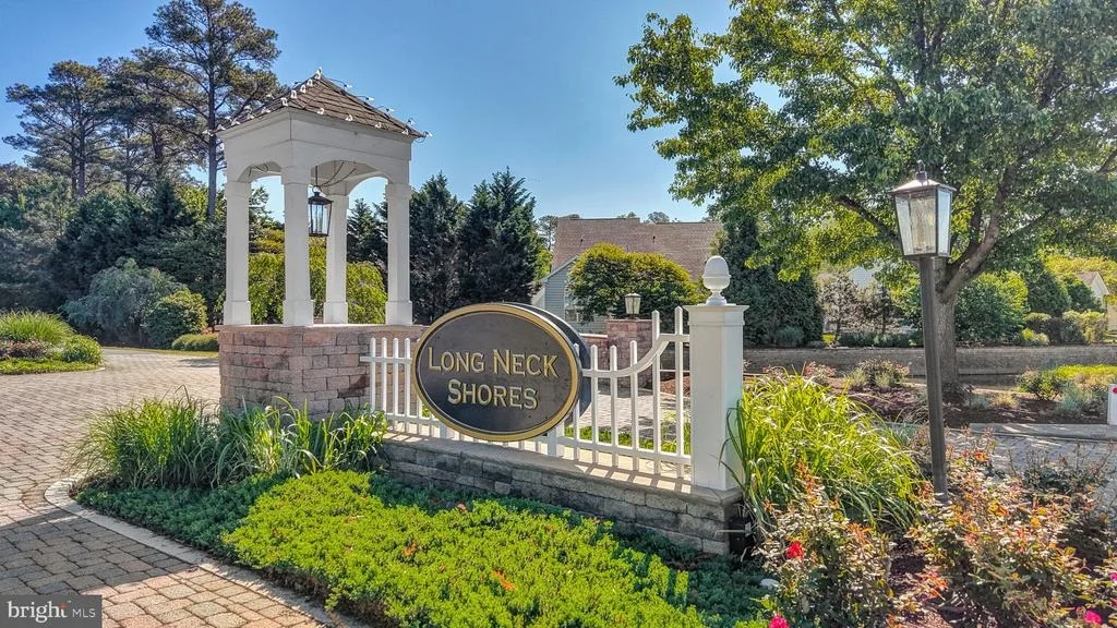 Photo of 32744 SPRING WATER DRIVE