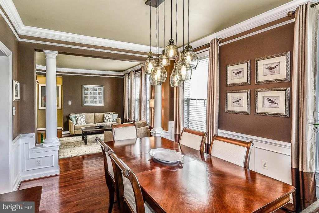 Photo of 23049 MINERVA DRIVE