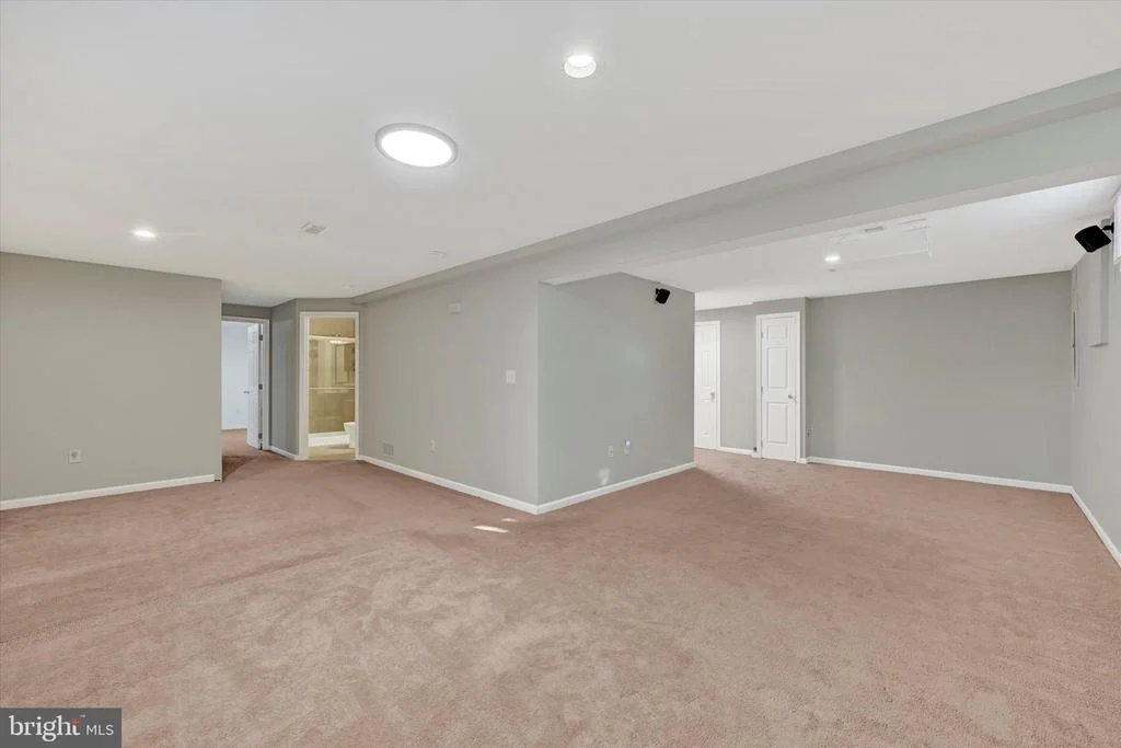 Photo of 1590 CHAPMAN ROAD
