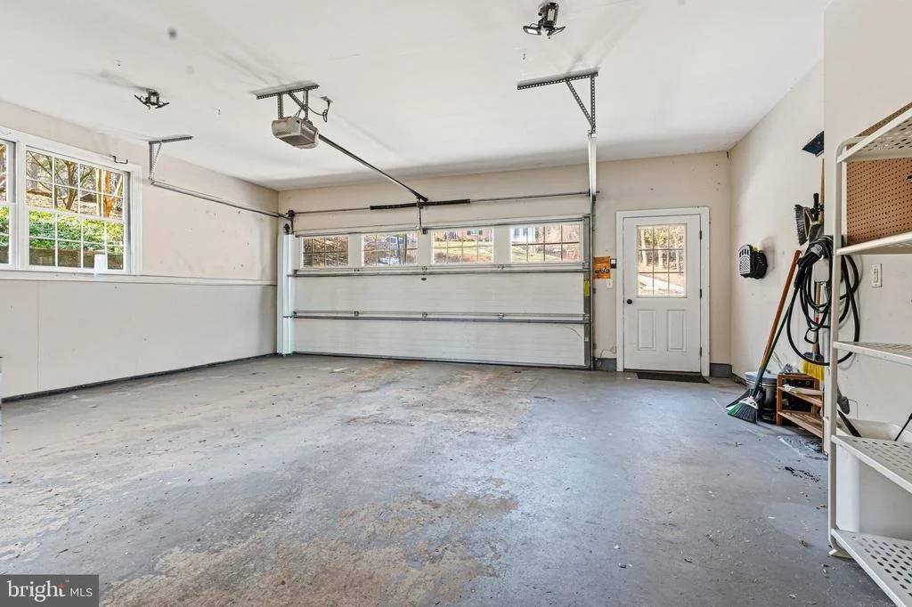 Photo of 901 NAVY ROAD