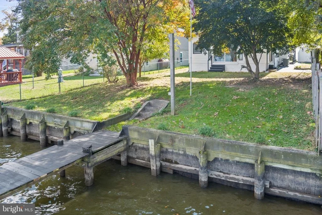 Photo of 515 FREYS ROAD