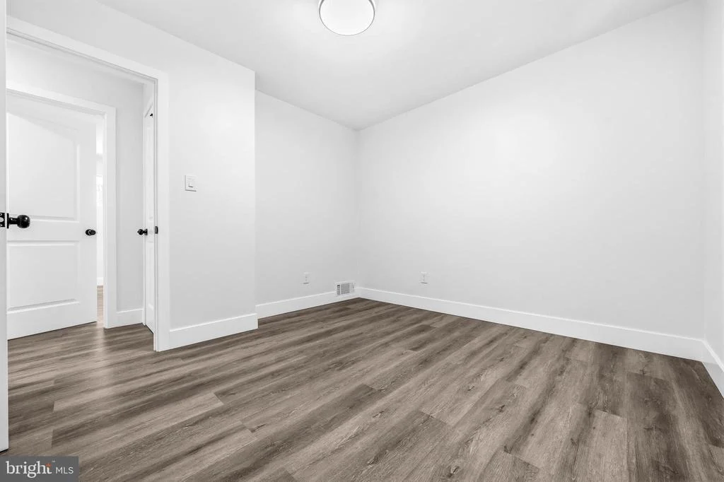 Photo of 4501 APPLE TREE DRIVE