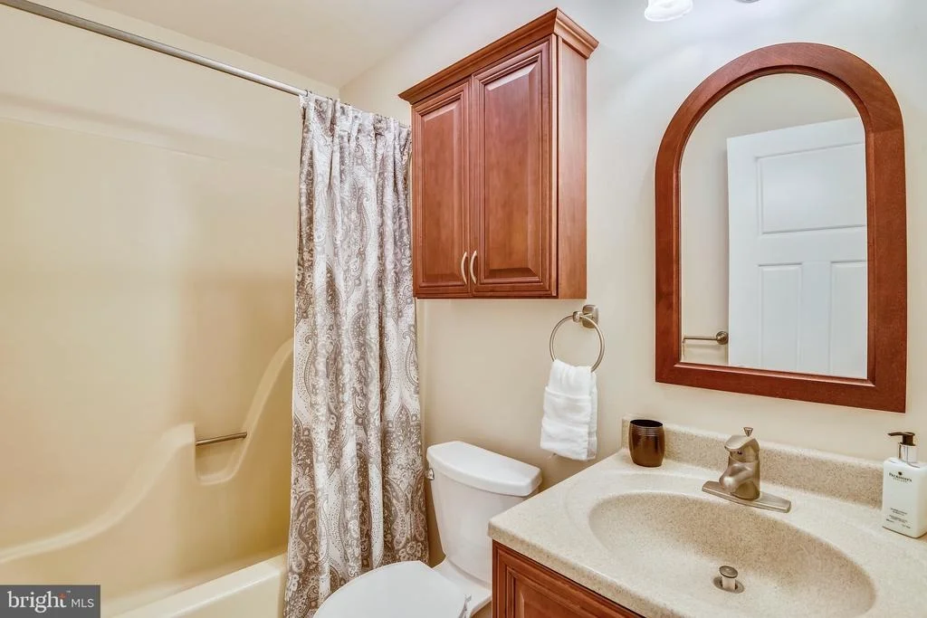Photo of 115 GROH LANE
