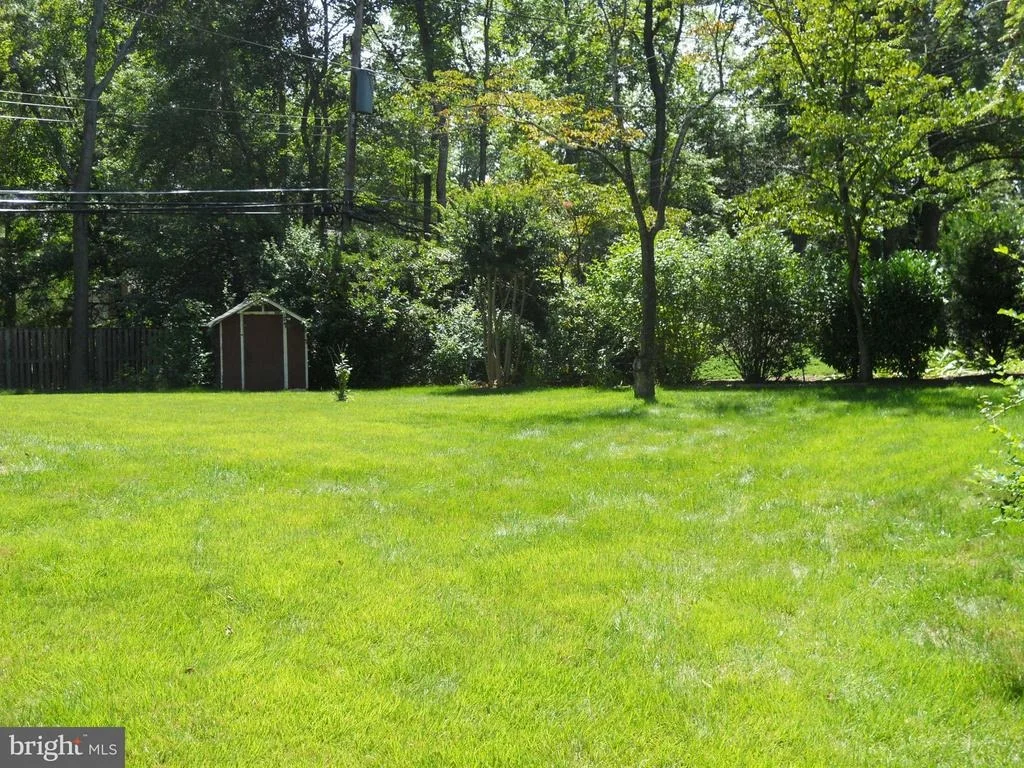 Photo of 8306 TUCKERMAN LANE