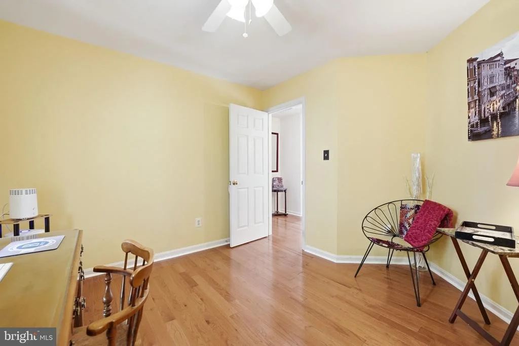 Photo of 7864 MEADOWGATE DRIVE