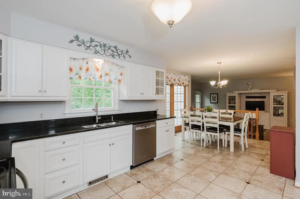 Photo of 922 DELRAY DRIVE