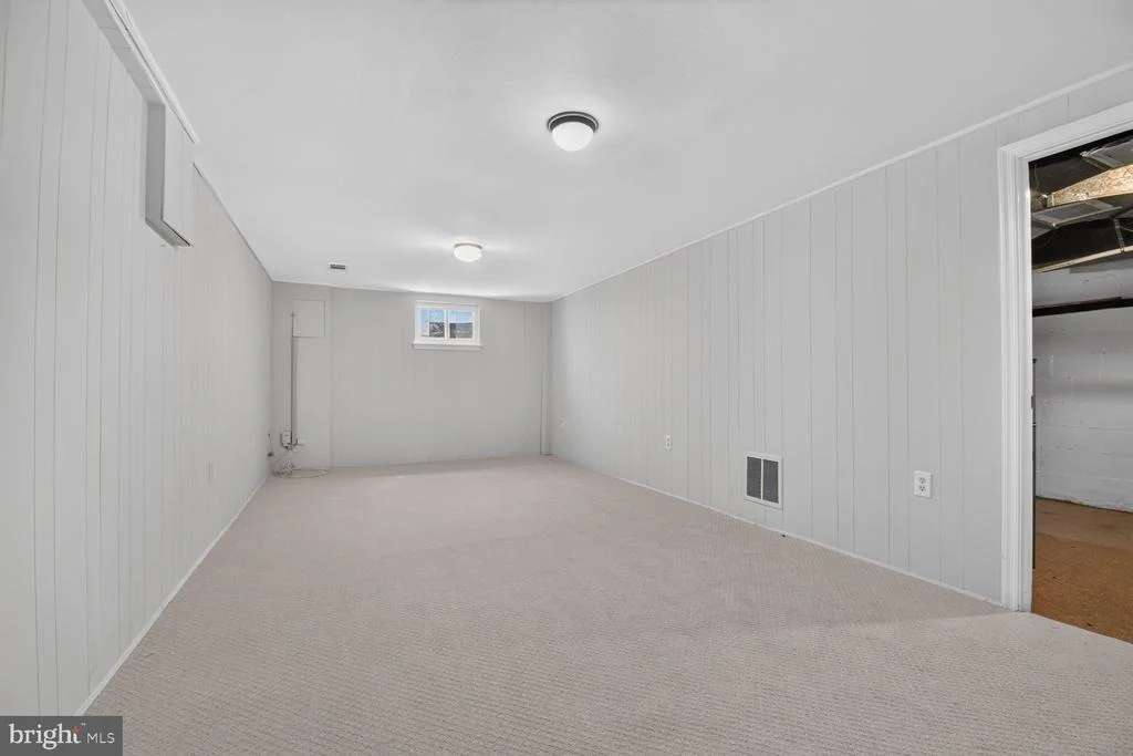 Photo of 8511 FREYMAN DRIVE
