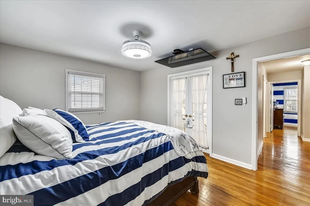 Photo of 9808 GREENVIEW LANE
