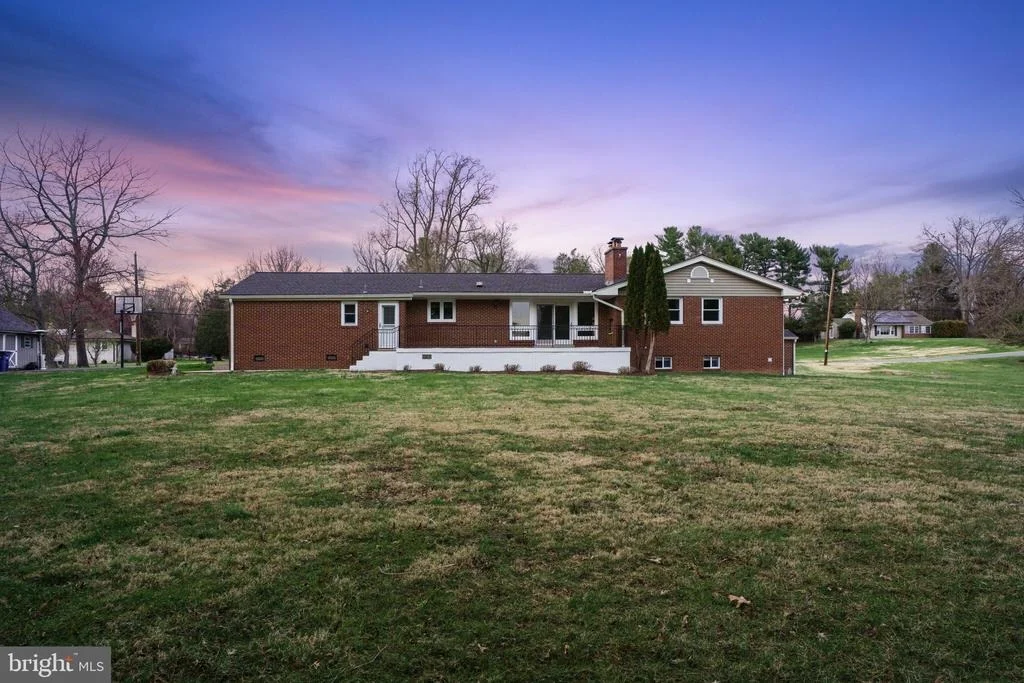Photo of 1800 GAYFIELDS DRIVE