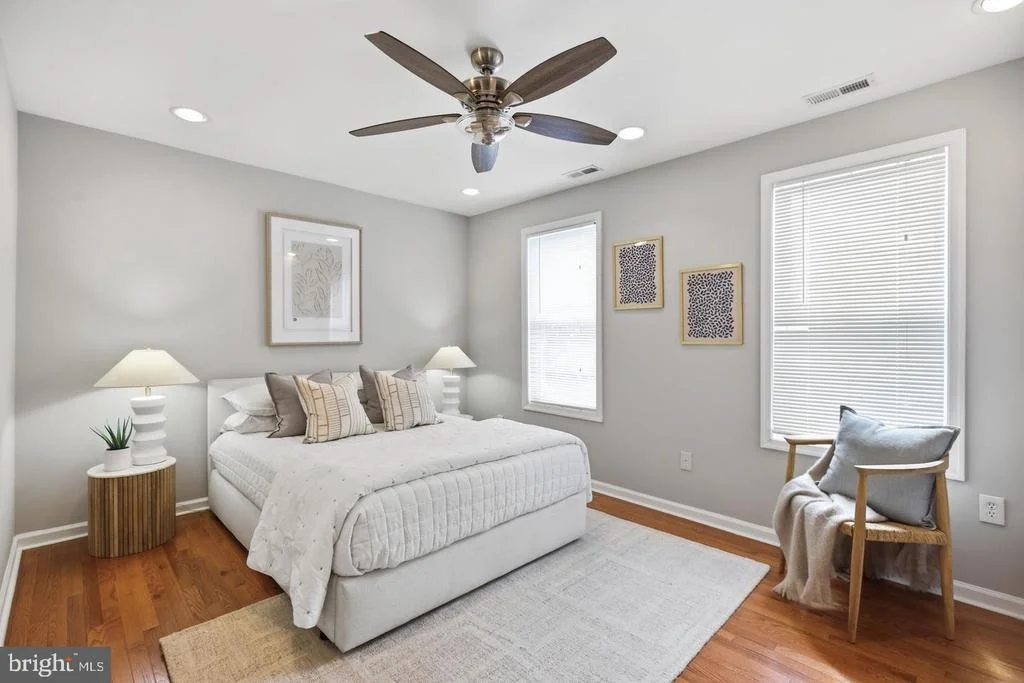 Photo of 2210 BRYAN PLACE SE