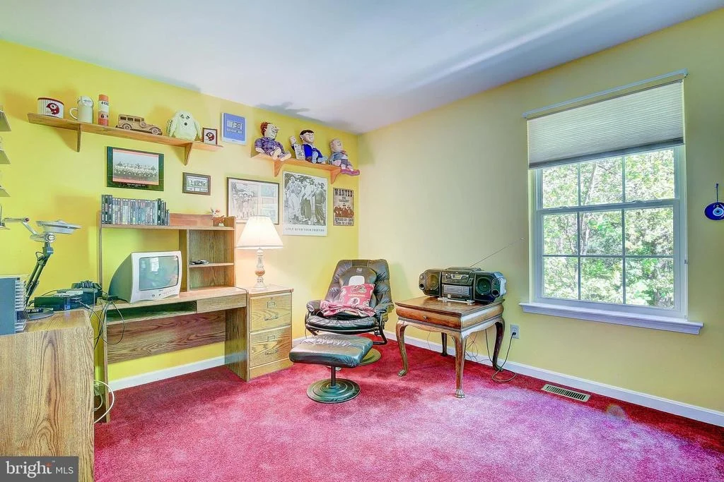 Photo of 10945 TWO SISTERS LANE