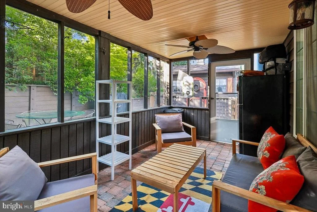 Photo of 613 WEST DRIVE