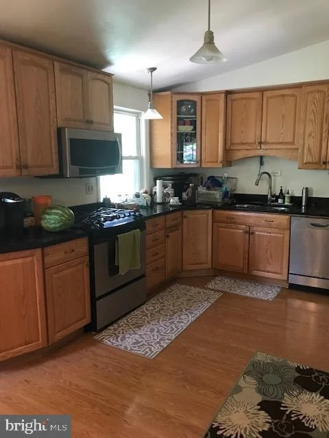 Photo of 17528 COLLIER CIRCLE
