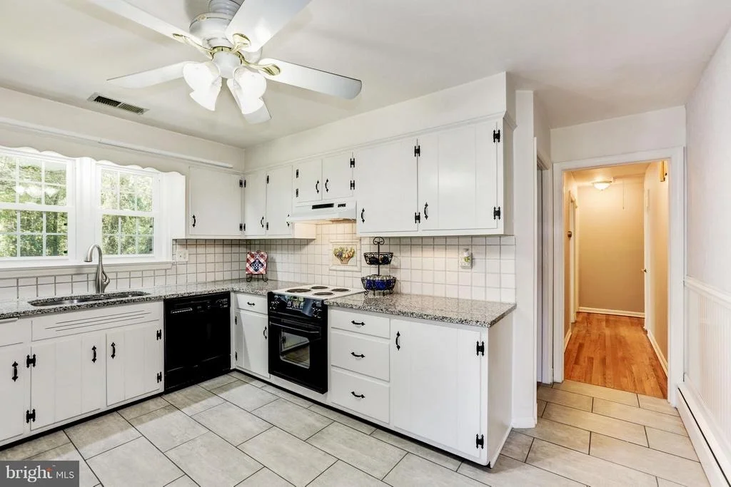 Photo of 18112 MUNCASTER ROAD