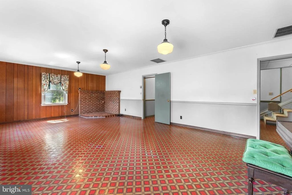Photo of 194 RED HILL ROAD