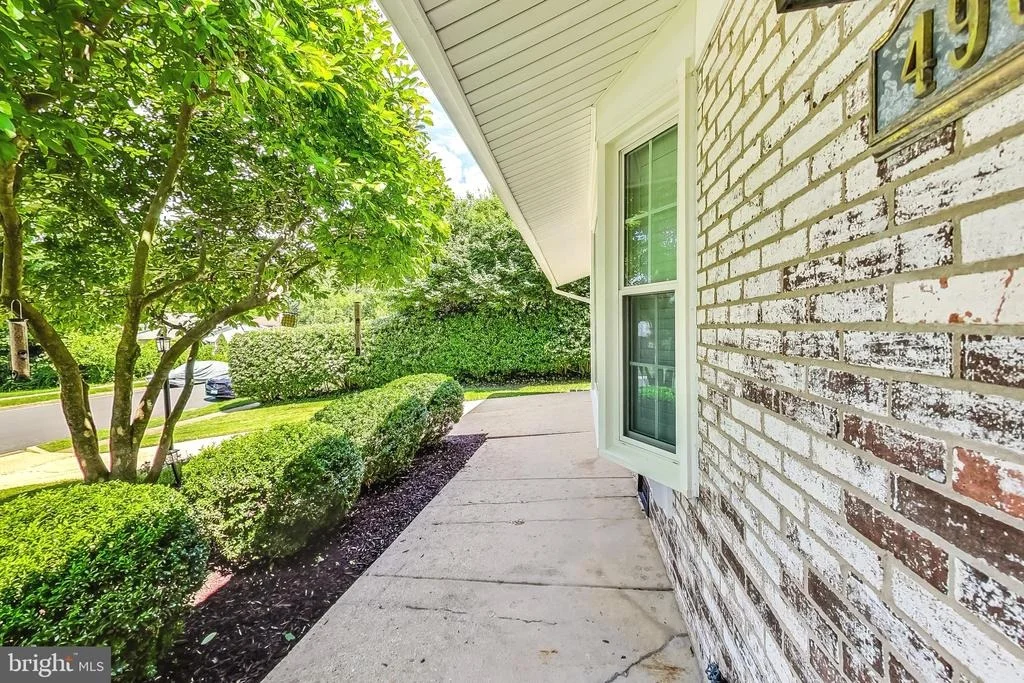 Photo of 4903 GADSEN DRIVE