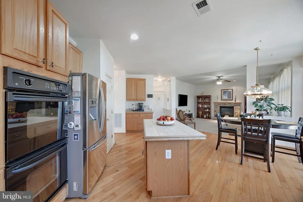 Photo of 4401 HUNTCHASE DRIVE