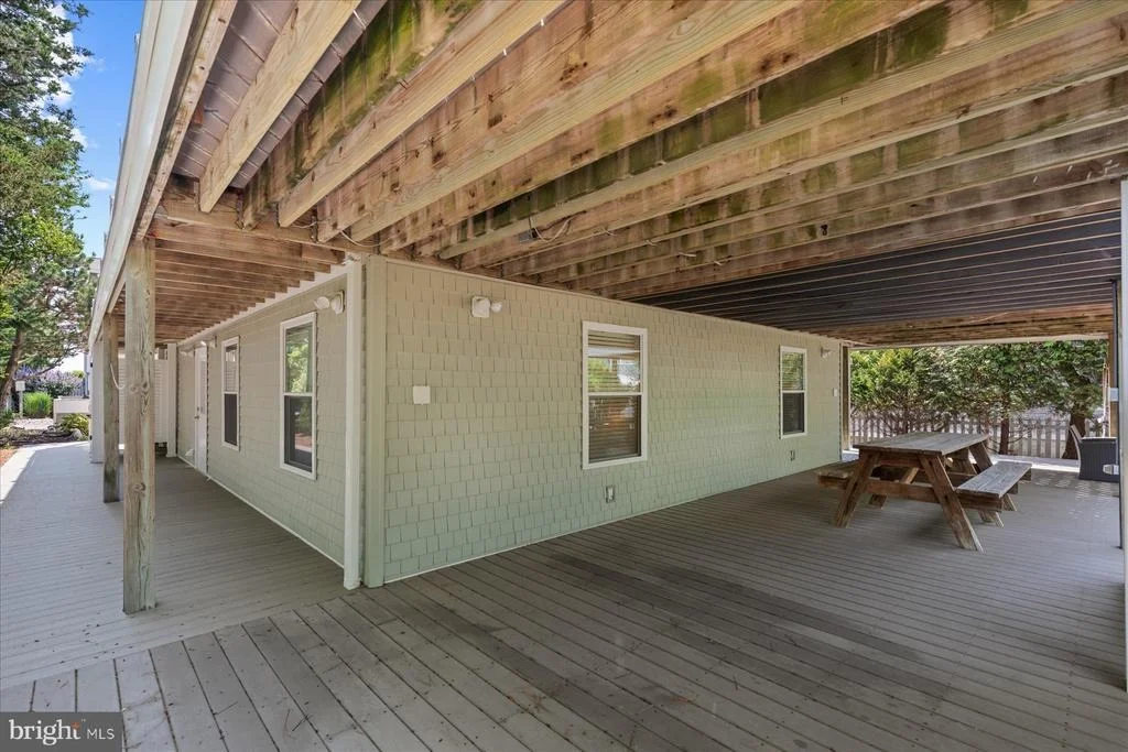 Photo of 39 DUNE ROAD