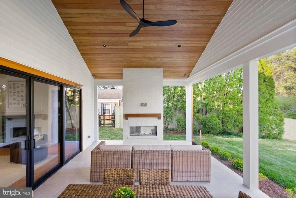 Photo of 1223 SOMERSET DRIVE