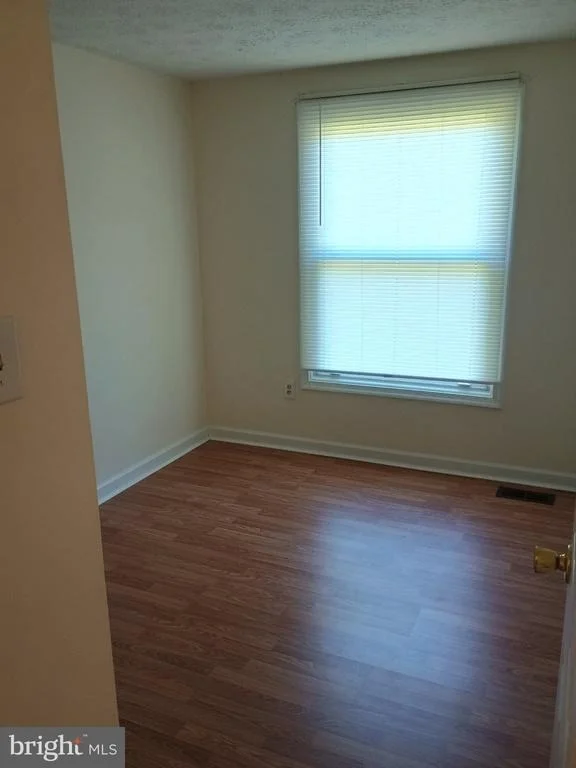Photo of 7101 FLINT COURT