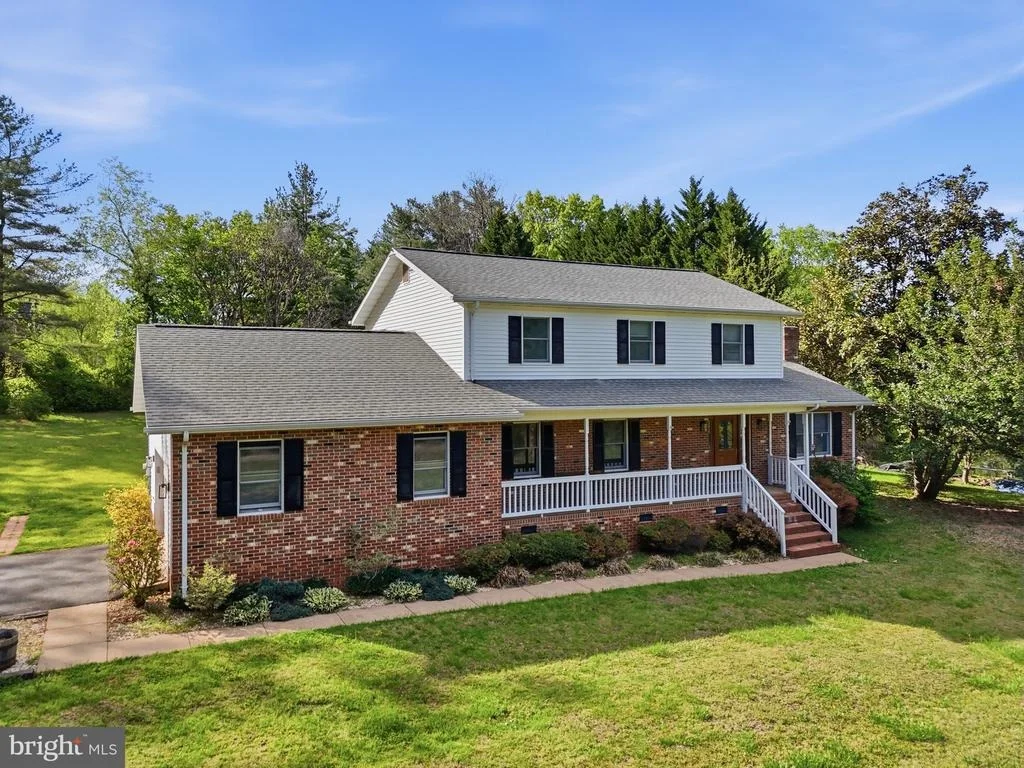 Photo of 13360 CAMERON COURT