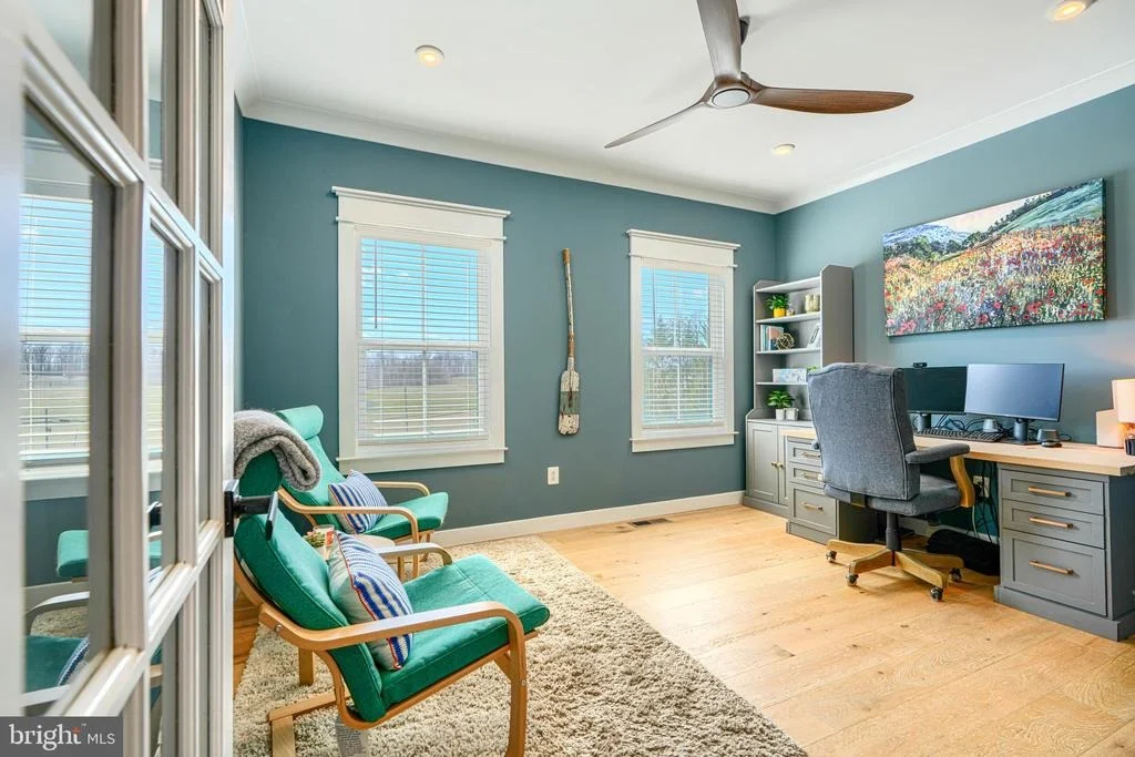 Photo of 2553 HANOVER PIKE