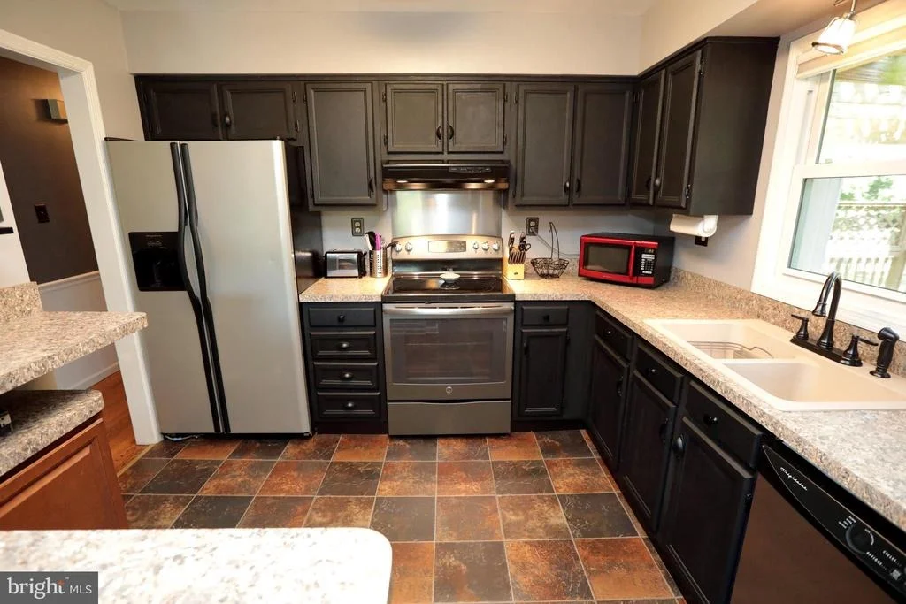 Photo of 5016 SKYLARK DRIVE