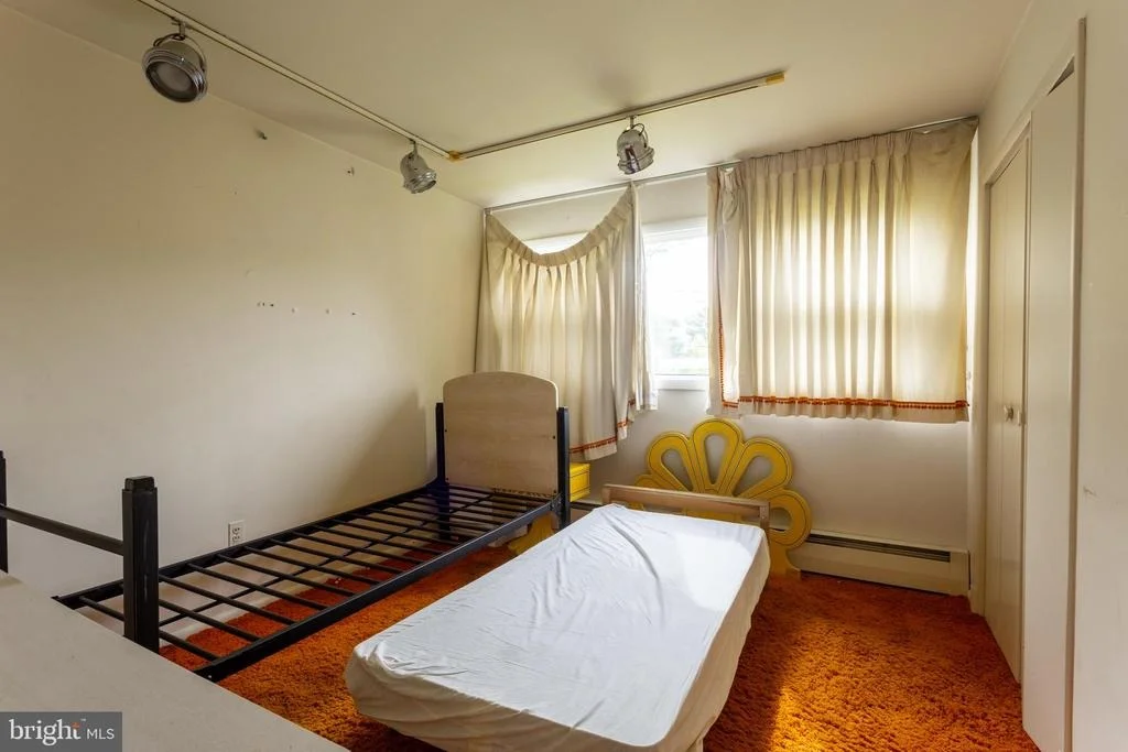 Photo of 2509 HAL CIRCLE