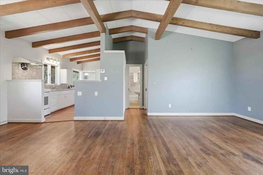 Photo of 2517 FIVE POINTS ROAD