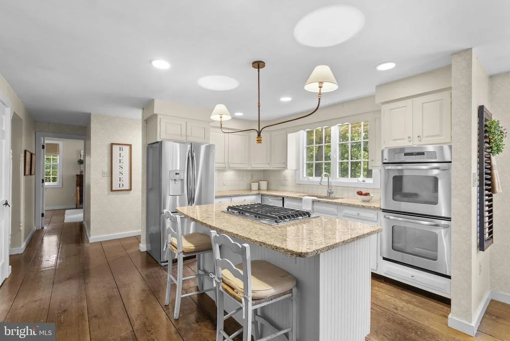 Photo of 22524 GRIFFITH DRIVE