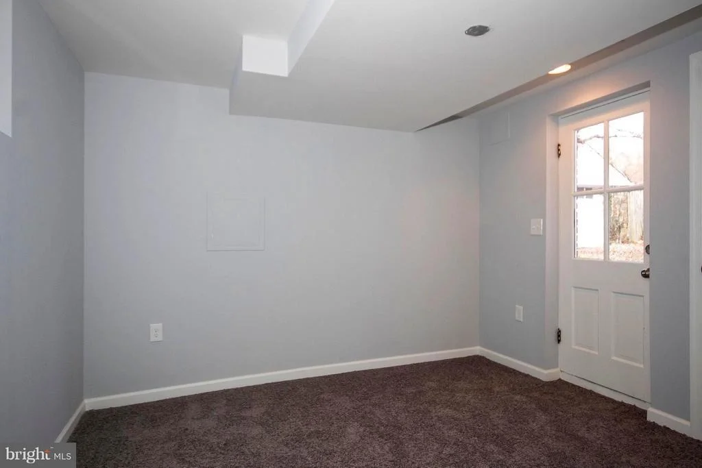 Photo of 800 WARWICK ROAD