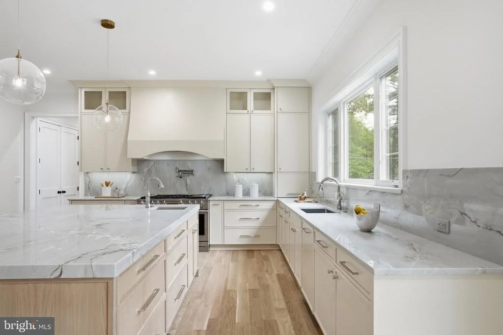 Photo of 1142 CAMERON ROAD