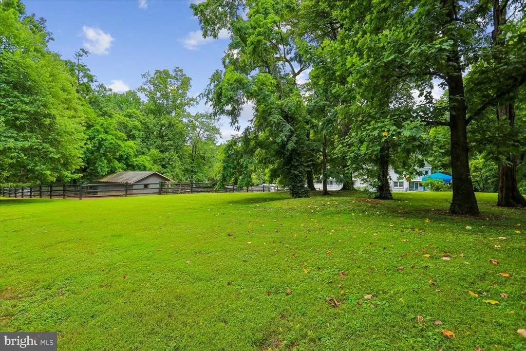 Photo of 8603 BRICKYARD ROAD