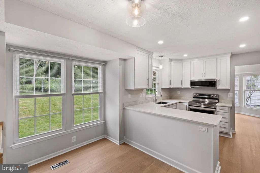 Photo of 9520 WINDBEAT WAY