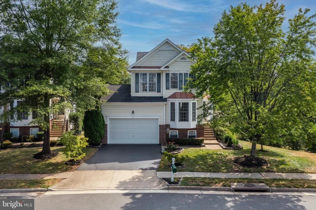 Photo of 6501 ASHBY GROVE LOOP