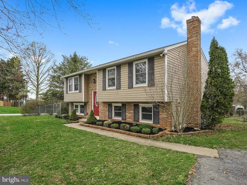 Photo of 4200 GARNET DRIVE