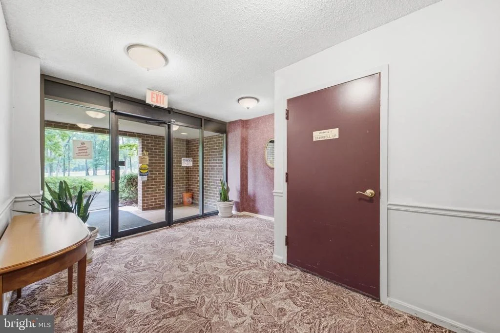 Photo of Unit 2115 at 15107 INTERLACHEN DRIVE