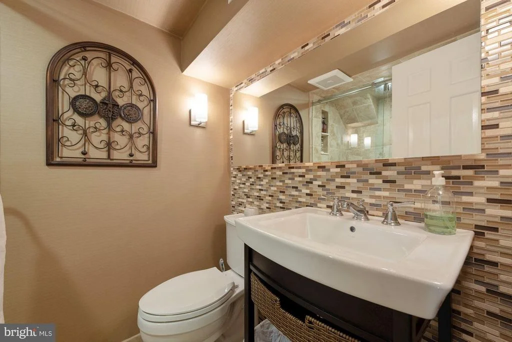 Photo of 7510 CLIFTON ROAD