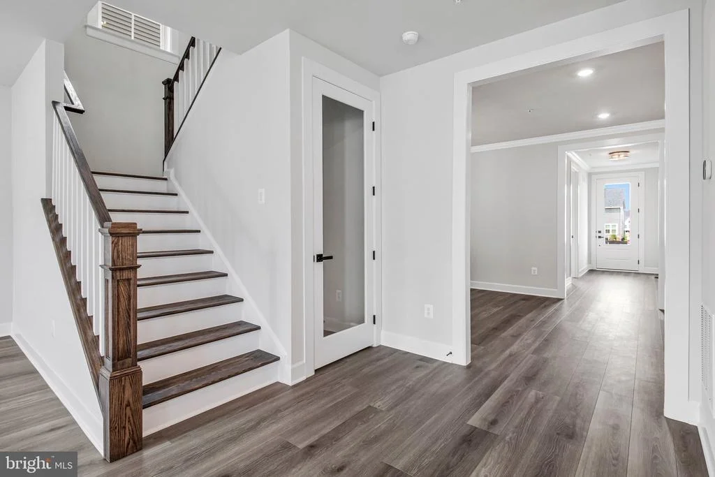 Photo of 1423 CRANESBILL LANE
