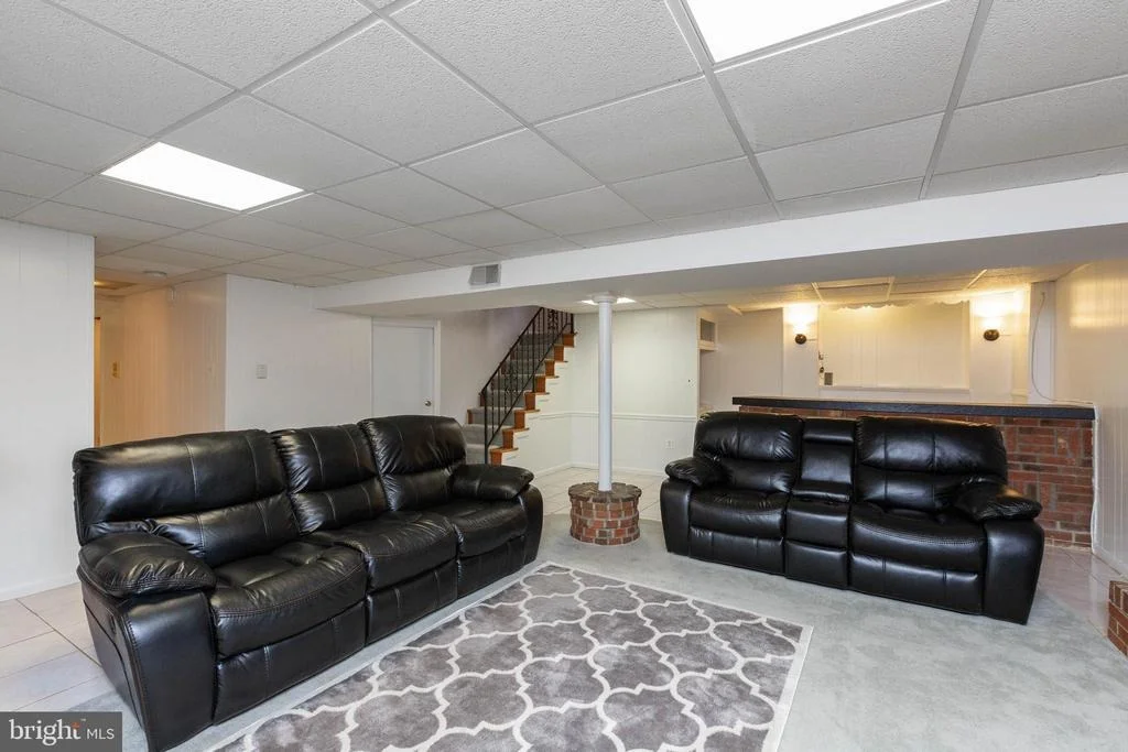 Photo of 9809 HEDIN DRIVE