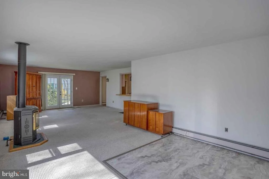 Photo of 74 S FAIRFIELD DRIVE