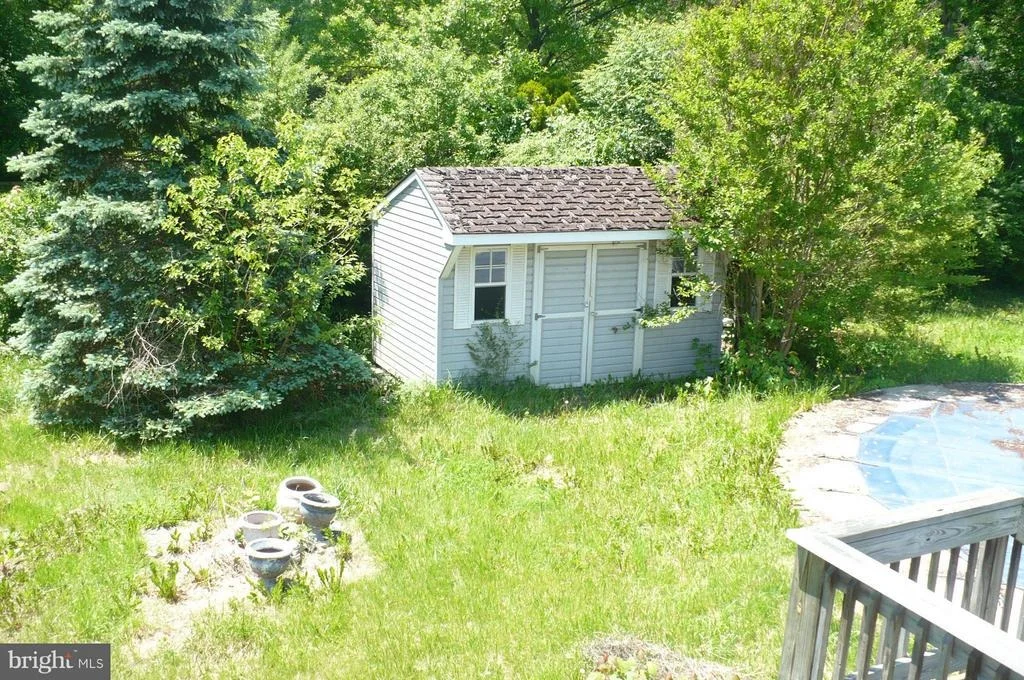 Photo of 17220 CHISWELL ROAD
