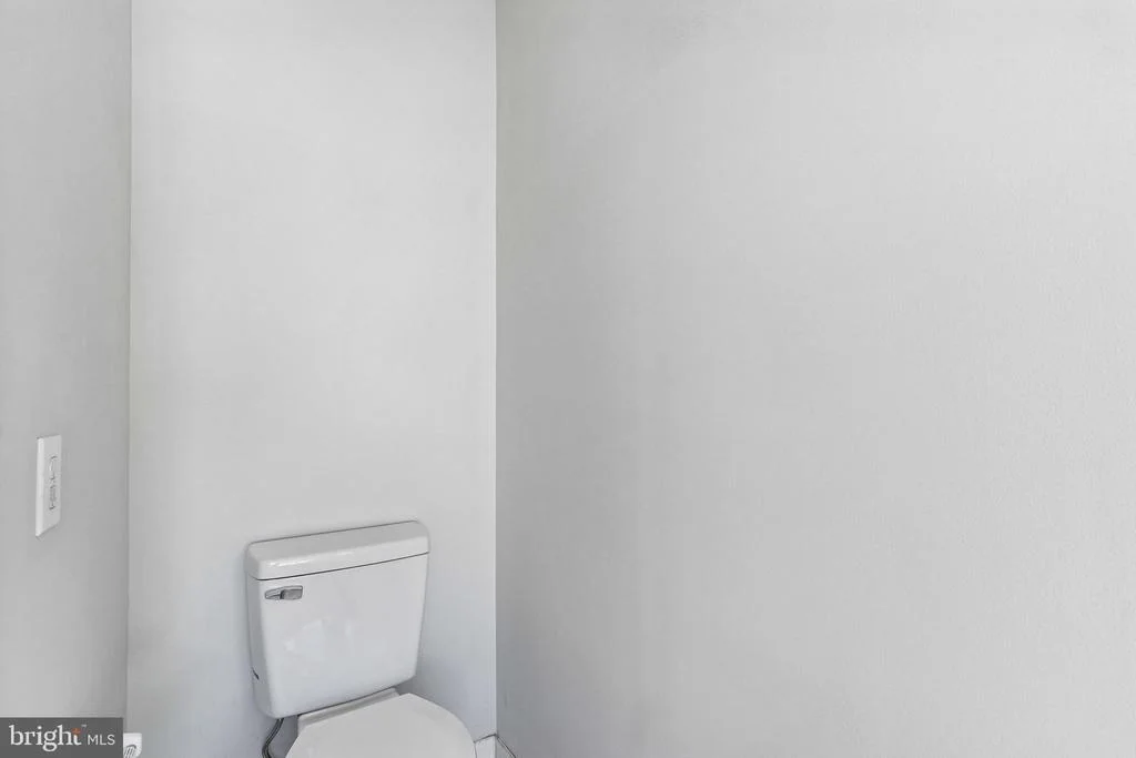 Photo of 7 LONGFELLOW LANE