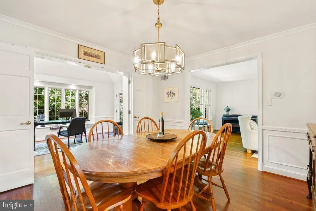Photo of 7214 POMANDER LANE