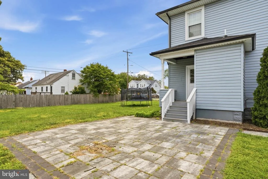 Photo of 300 TOWNSEND AVENUE