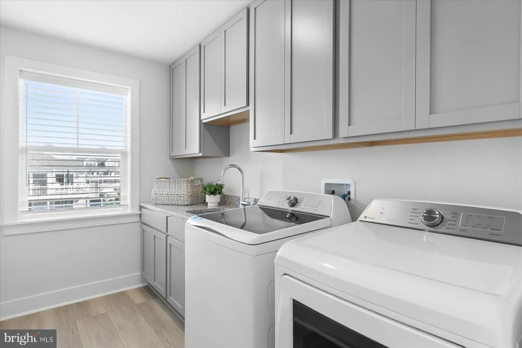 Photo of 39546 ADMIRAL ROAD