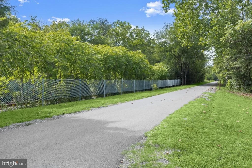 Photo of 11284 BIG POOL ROAD