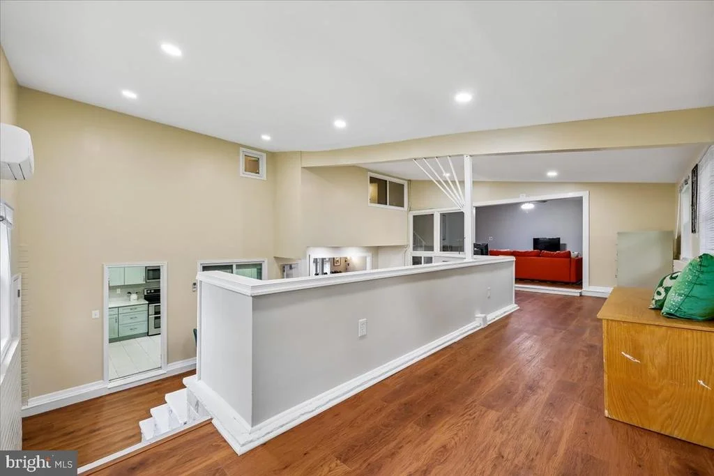 Photo of 11518 CHARLTON DRIVE